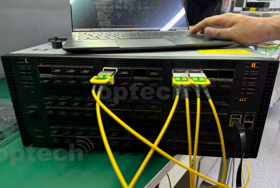 NVIDIA Spectrum-3 & InfiniBand XDR Switches: MMS4A00-XM Series for HPC & AI | Optech